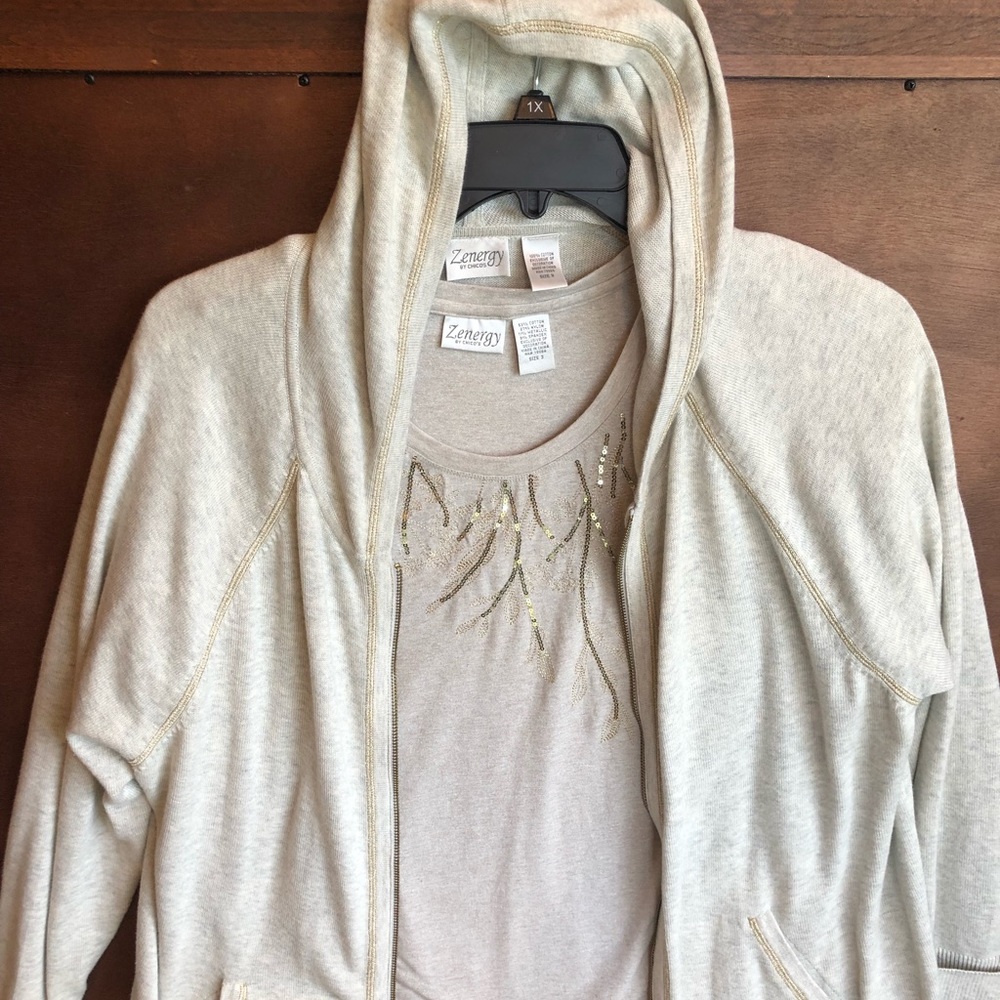 Chico’s Zenergy beige t-shirt and hoodie
